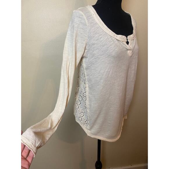 Free People Patches of Lace Henley Top Cream Size Small Shirt Long Sleeve Blouse - Picture 2 of 6